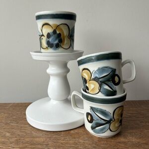 Stavangerflint Norway SENJA. Hand painted stoneware coffee cup c1970s
